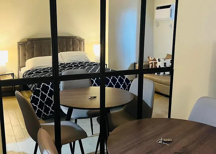 House Of Olivia Manhattan Plaza Tower 1 Condominium, Araneta Cubao, Quezon City, Metro * Manila