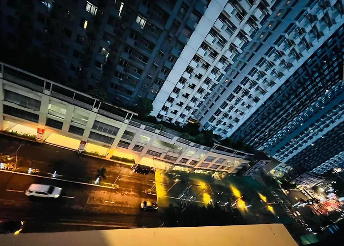 House Of Olivia Manhattan Plaza Tower 1 Condominium, Araneta Cubao, Quezon City, Metro *